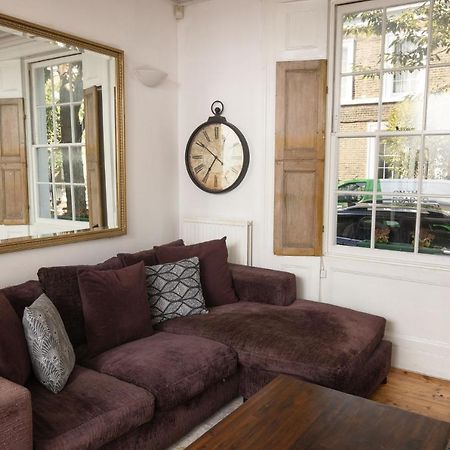 The Angel Place Hideaway - Fair 4Bdr House With Terrace Λονδίνο Εξωτερικό φωτογραφία