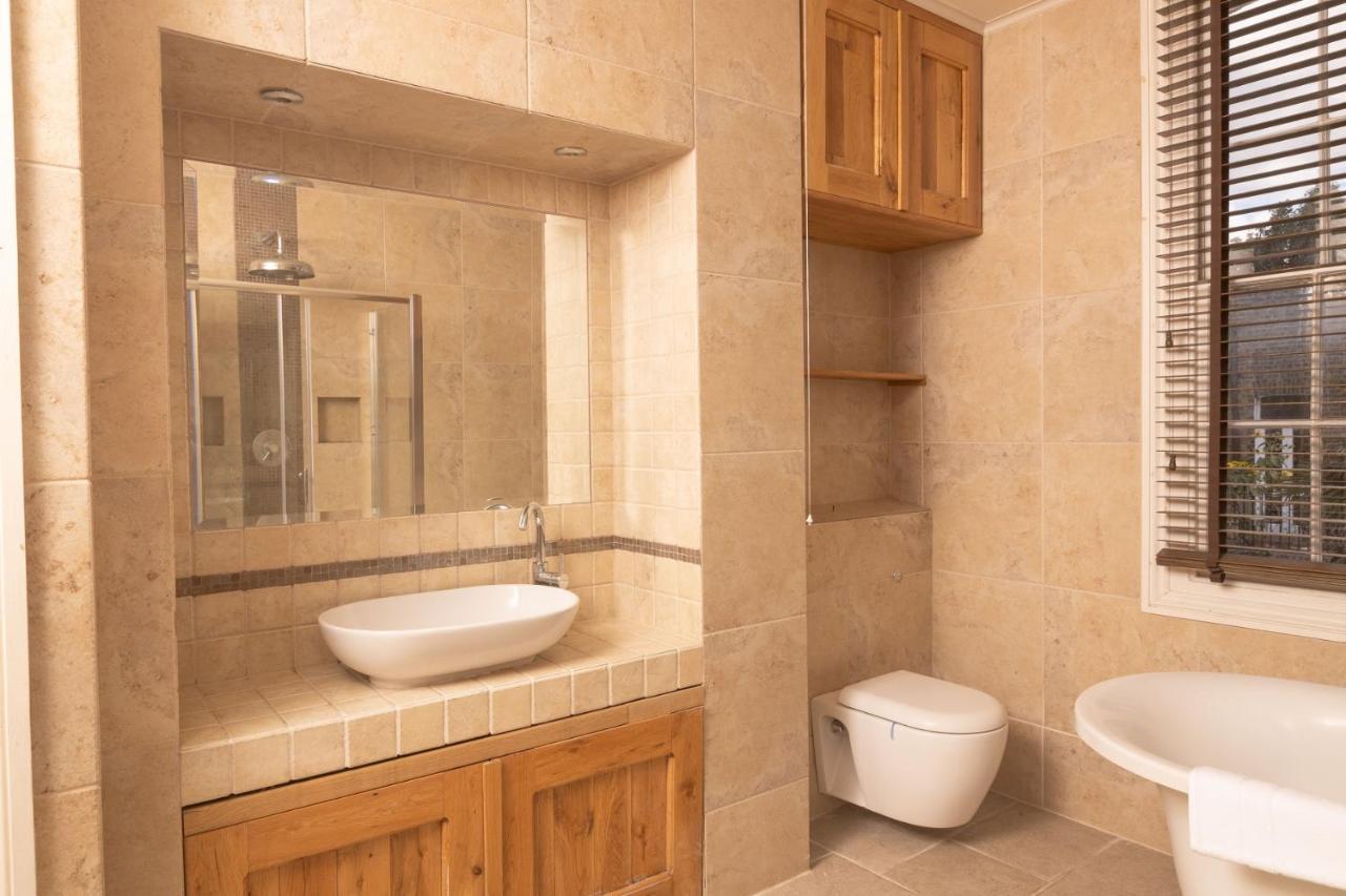 The Angel Place Hideaway - Fair 4Bdr House With Terrace Λονδίνο Εξωτερικό φωτογραφία