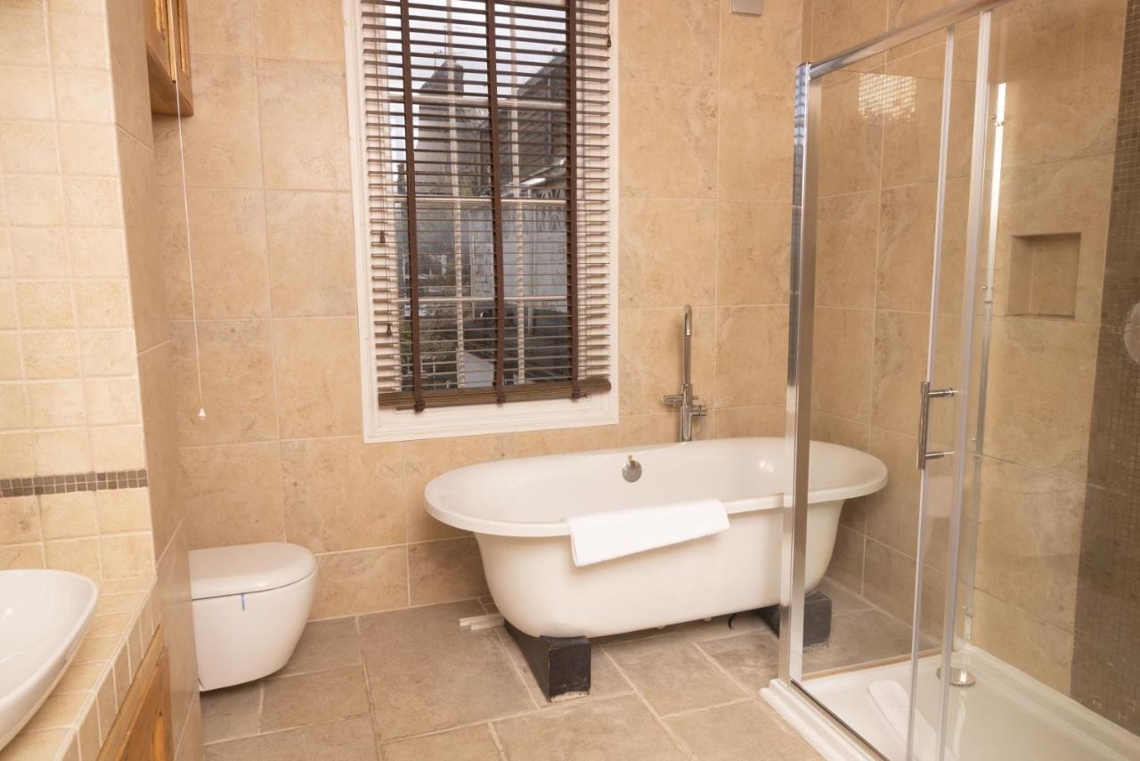 The Angel Place Hideaway - Fair 4Bdr House With Terrace Λονδίνο Εξωτερικό φωτογραφία